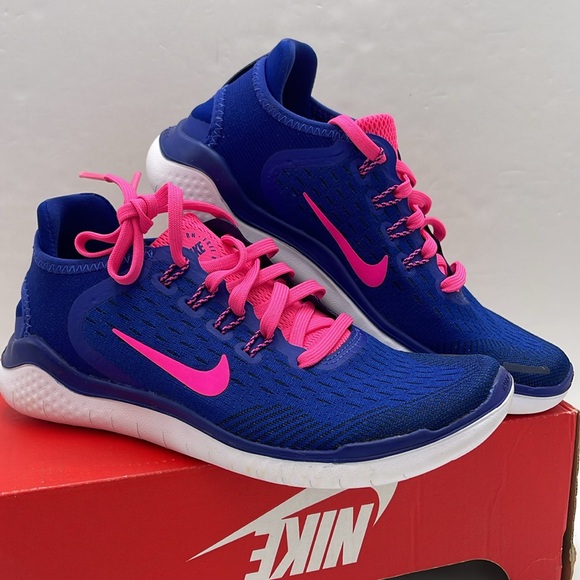 Nike WMNS Sneakers in Blue with Pink Accents NIKE FREE RUN
942837 403 - Picture 7 of 16